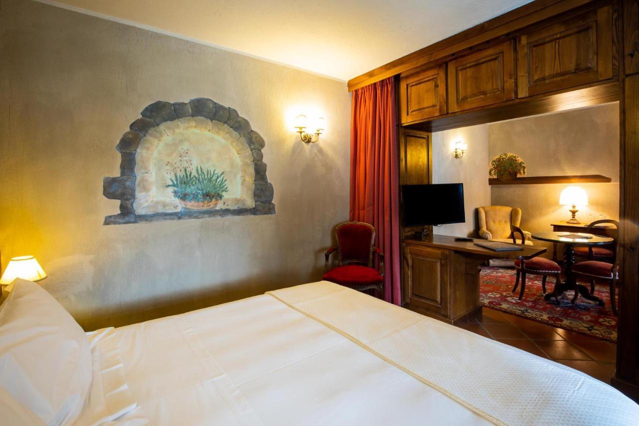 Relais Mont Blanc Hotel & Spa La Salle Exterior foto