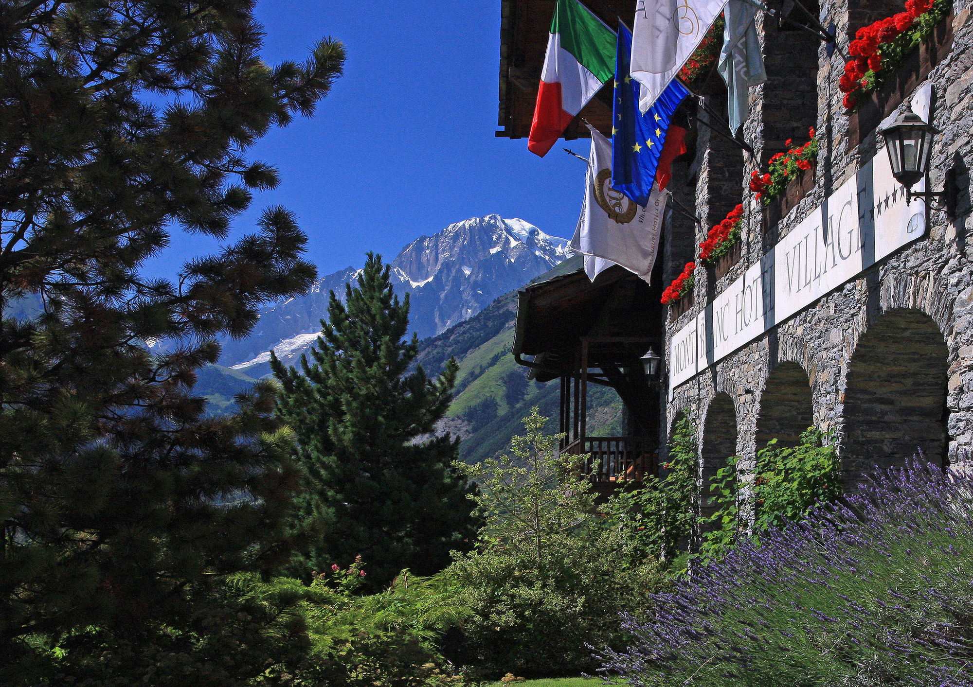 Relais Mont Blanc Hotel & Spa La Salle Exterior foto